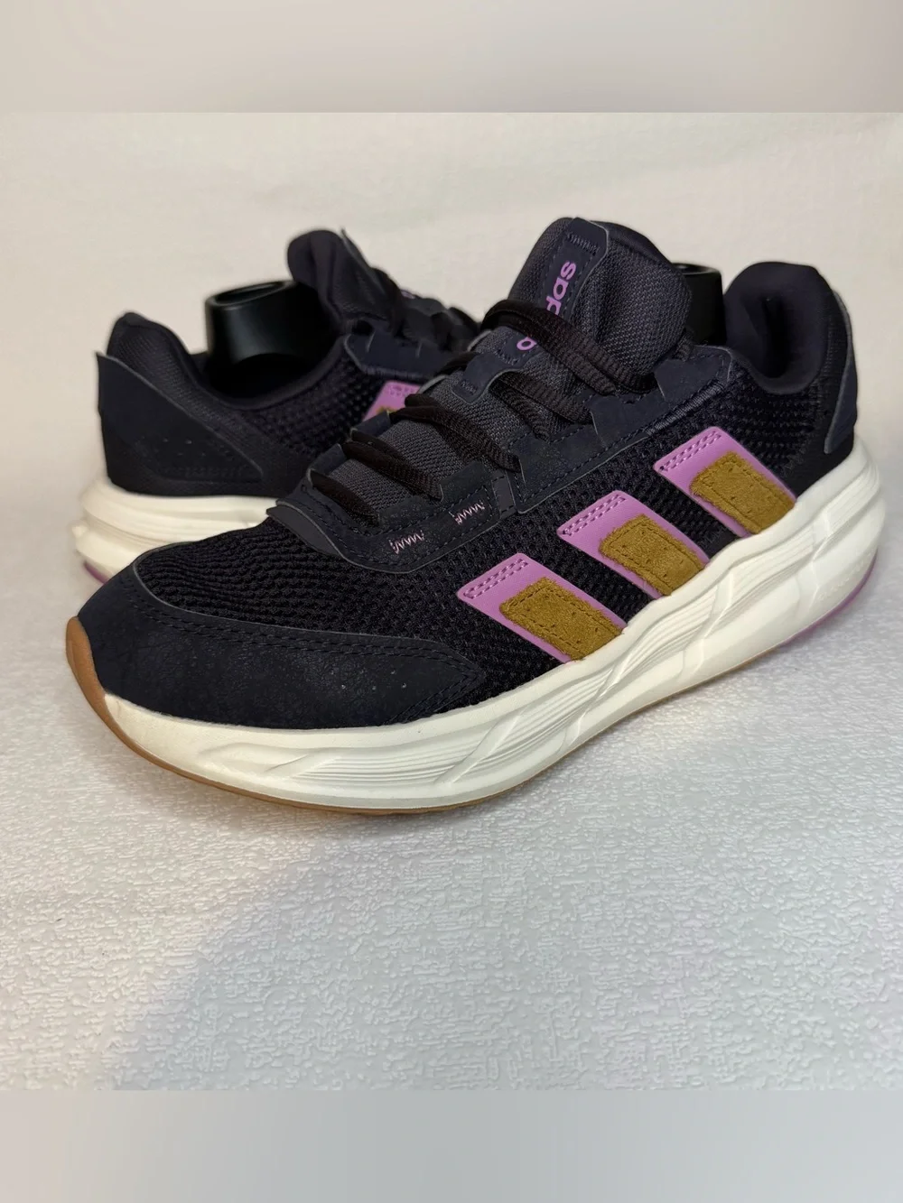 Adidas Astrastar Women’s 8.5 Black Purple Bronze Running Shoes JQ6090